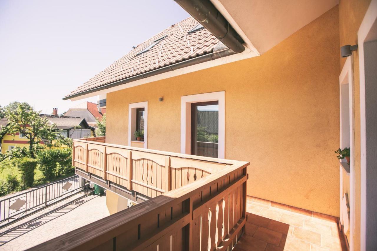 Mama Mia Apartments Radovljica Exteriör bild