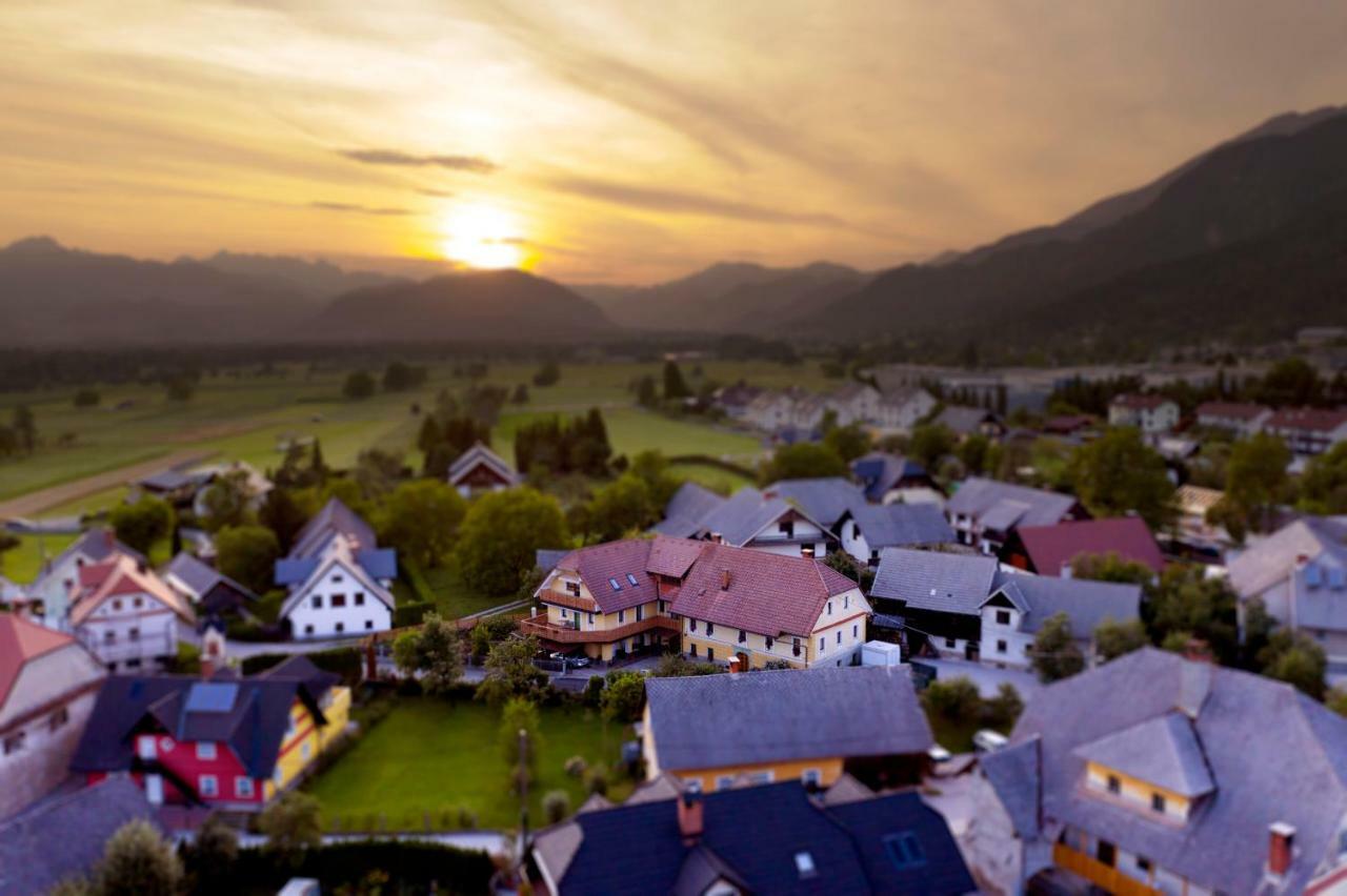 Mama Mia Apartments Radovljica Exteriör bild